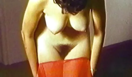 Amatir pacar memberikan Sepong untuk 2 orang dari bokep jav68 wajah