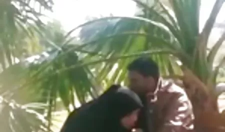 Kanada milf Dani berani mendapatkan dirinya dalam jav perkosa hd nilon