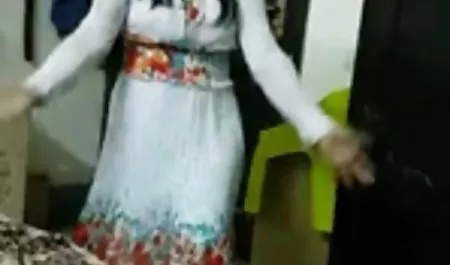 Rachel mengambil bokep jav pemaksaan 2 ayam hitam