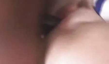 Keriting pink Ashley mendapat nakal di tempat tidur dengan pria jav hihi tante tante Horny